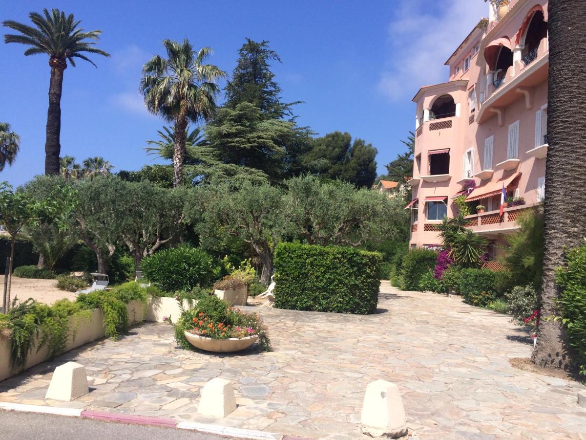 L Annexe 50M De La Plage Бандол Екстериор снимка